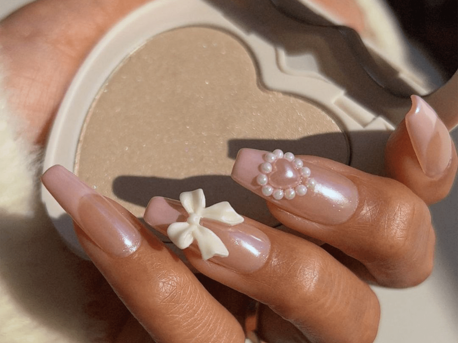 Coquette nail art